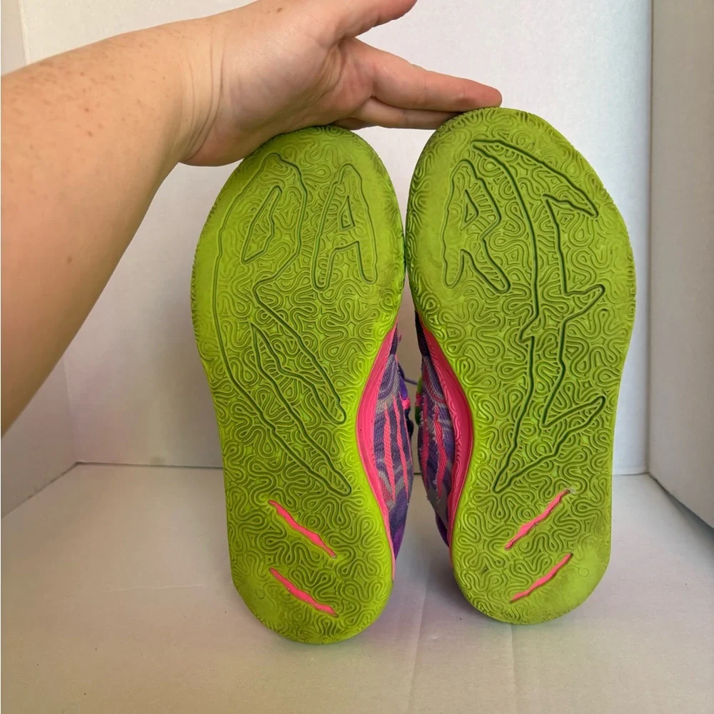 Puma MB.01 LaMelo Ball Not From Here Big Kid 6.5 Purple Pink Green - Picture 10 of 10
